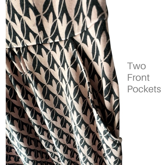 Boden | NWOT ROMILLY PINK HEARTS DRESS LONG SLEEVE COTTON JERSEY | SIZE 2 - Picture 6 of 11